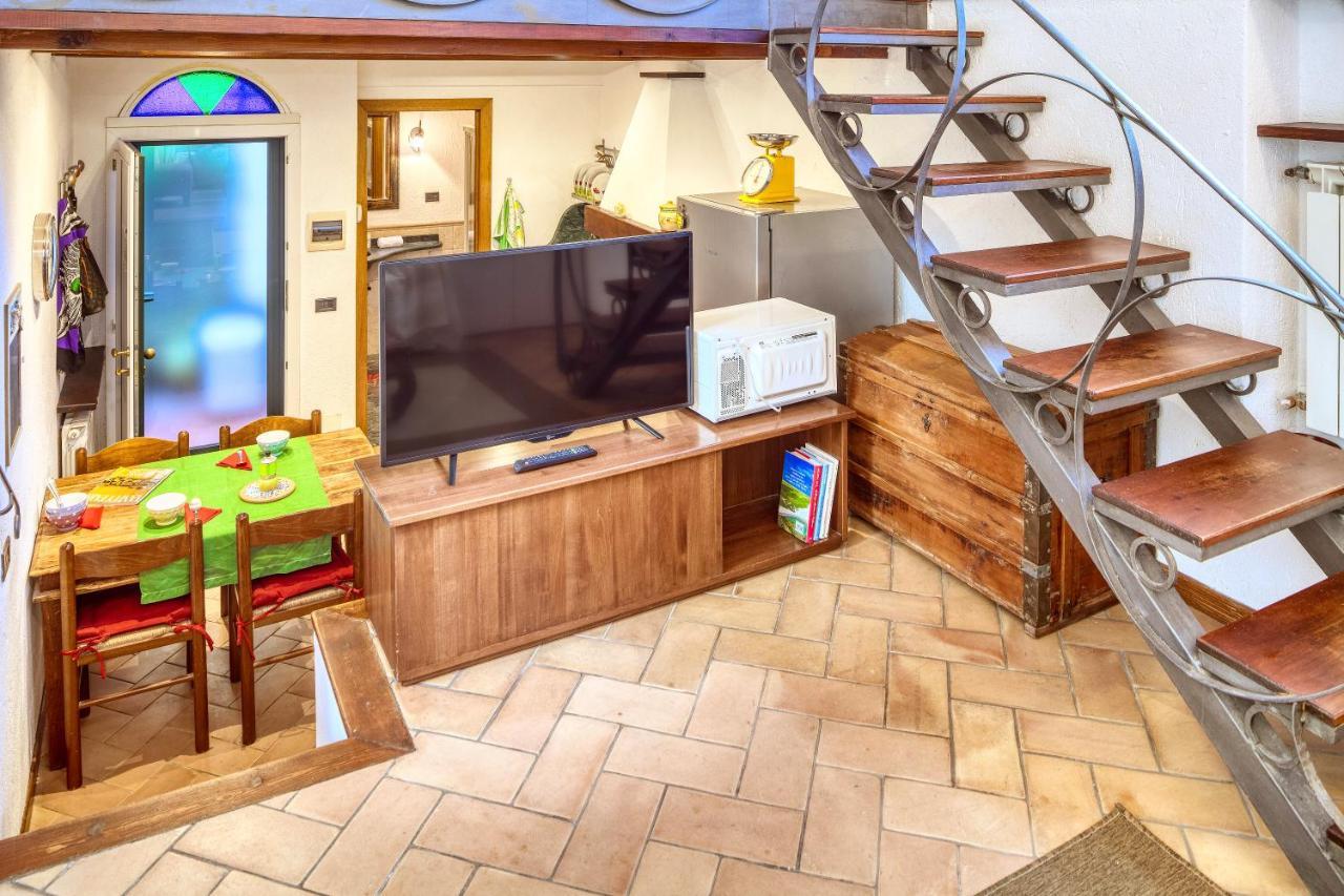 Mario Apartment With Garden Levanto Exteriör bild